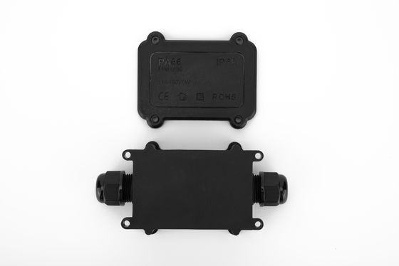 IP68 الأسود الموصول السريع 24A 450VAC مربع التقاطع المقاوم للماء 2 دبوس