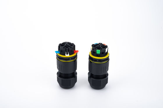 32A 250VAC IP68 عازل المياه 2 الاتصال الطريق 6 - 12mm كابل الحبل