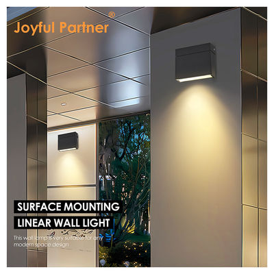 IP65 CRI عالية مدرجة خطية مصباح LED مع ضوء مضاد للوهج متعدد الوظائف زاوية شعاع مدرجة خطية الضوء